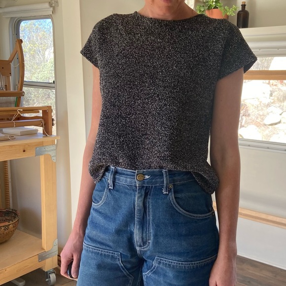 Kuwaii Tops - Kuwaii black and white speck double knitted blouse. Australian brand.